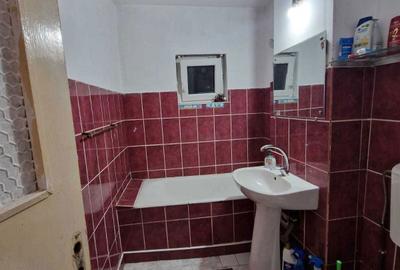 Apartament cu 3 camere decomandat în Exterior Vest - 4