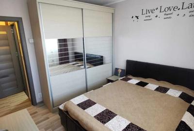 Apartament cu 3 camere decomandat, mobilat în Drumul Taberei - 3