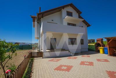 Casă individuală cu 5 camere cu Teren 500 Mp în Veterani - 2
