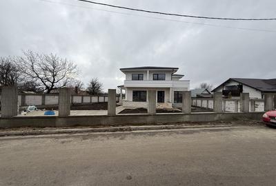 Casă cu 4 camere în Aroneanu - 6