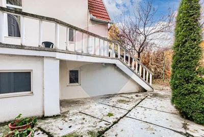 Apartament cu 4 camere semidecomandat în Central - 13