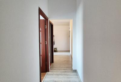 Apartament cu 3 camere semidecomandat, mobilat în Km 4-5 - 8