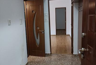 Apartament cu 2 camere semidecomandat în George Enescu