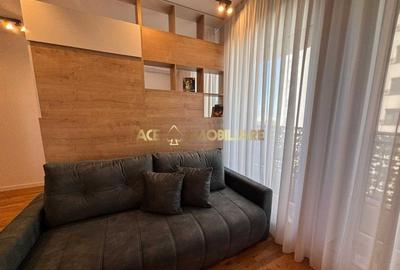 Apartament cu 2 camere semidecomandat, mobilat în Central