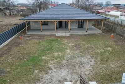 Casă cu Teren 1000 Mp în Itești - 10