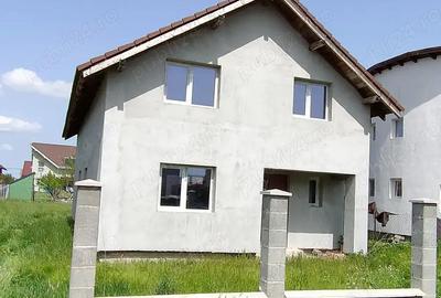 Casă cu 5 camere în Dudeștii Noi - 2