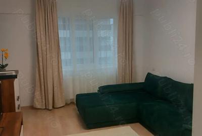 Garsonieră decomandată în Central - 2