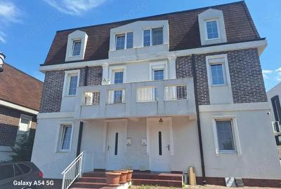 2000 Euro! Casa de lux, in Copou, 5 camere, 3 bai