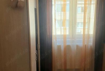 Apartament cu 3 camere semidecomandat în Cantemir - 1