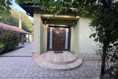 Casă cu 4 camere în Însurăței - 2