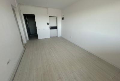 Apartament cu 2 camere decomandat în Apărătorii Patriei - 2