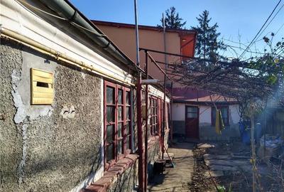 Casă cu 3 camere cu Teren 157 Mp în Andronache