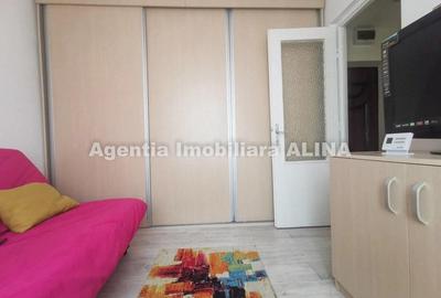 Garsoniera in Deva, zona Dacia, Al. Plopilor, 21 mp, decomandata, etaj 2. - 2