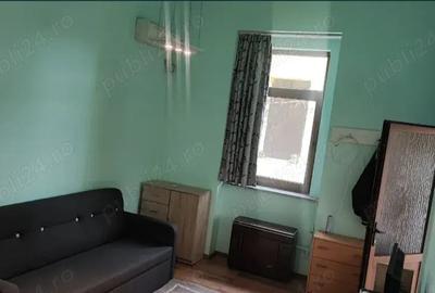 Ap decent 1 cam cu termoteca ultracentral zona Mc Donald etaj 1 ocupabil imediat
