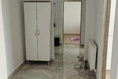 Apartament cu 3 camere decomandat în Central - 3