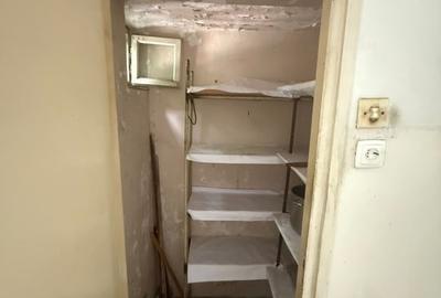 Apartament spatios cu 4 camere, etaj 1 - decomandat, zona Sasar - 8