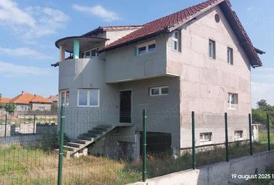 Casă în Central - 10