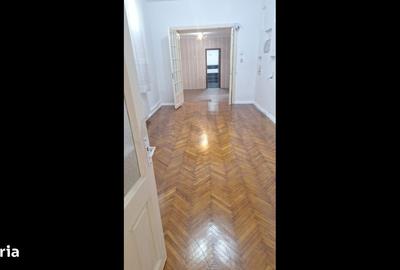 Casă cu 8 camere cu Teren 320 Mp în Pache Protopopescu - 2