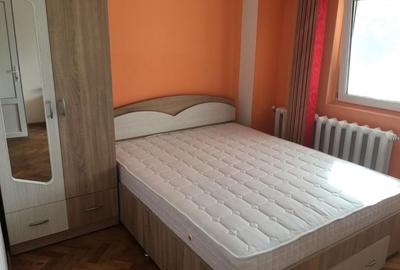 Apartament cu 3 camere decomandat în Central - 3