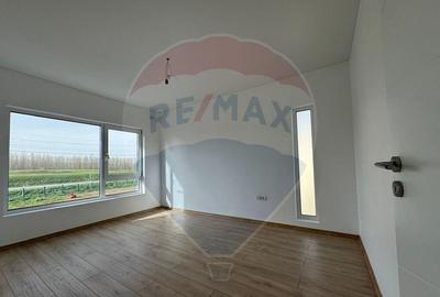 Vila 4 camere intr-un asamblu rezidential in Cernavoda /... - 22