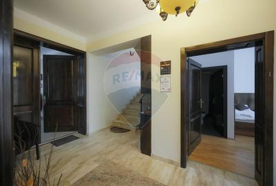 Hotel/Pensiune, de 438 mp, în Nufărul - 5