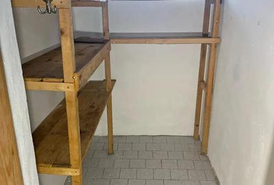 Casă cu 3 camere cu Teren 663 Mp în Golești - 10