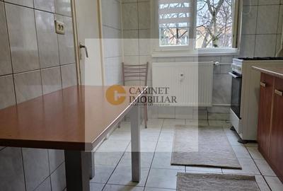 Apartament cu 3 camere semidecomandat în Drumul Taberei - 9