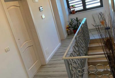 Casă cu 4 camere cu Teren 552 Mp în Ovidiu