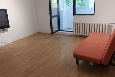 Apartament cu 2 camere decomandat în Vitan - 8