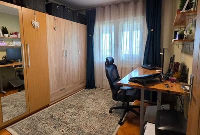 Apartament cu 3 camere semidecomandat în Gheorghe Lazăr - 4