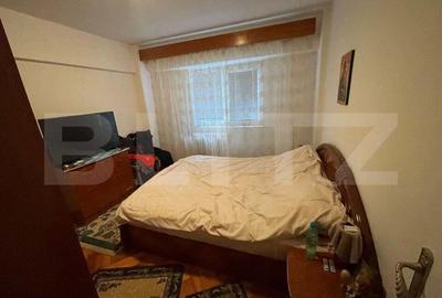 Apartament cu 4 camere decomandat în Micro 17 - 2