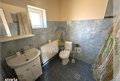 Casă cu 8 camere cu Teren 1110 Mp în Central - 12