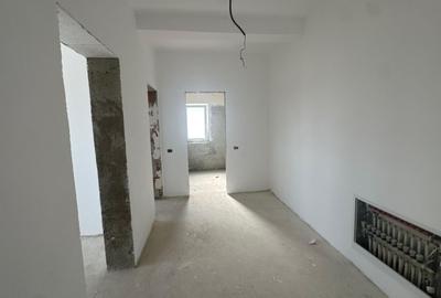 Apartament cu 3 camere decomandat în Urseni - 12