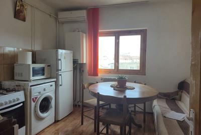 Apartament cu 2 camere decomandat în Central - 3
