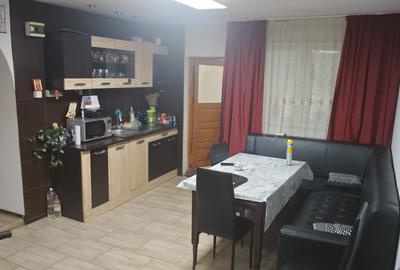 Casă cu 5 camere în Giulești - 45