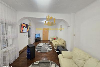 Casă cu 10 camere cu Teren 200 Mp în Chitila