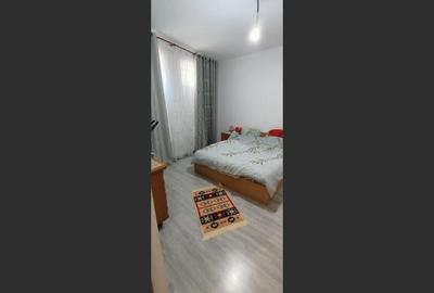 Constructie cu 3 apartamente + teren+ 2 spatii comerciale Constructie cu 3 apartamente + teren+ 2 spatii comerciale - 2