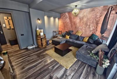 Compozitorilor apartament 2 camere primitoare, decomandat, cu loc de parcare