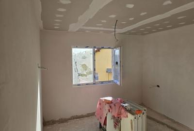 Apartament cu 3 camere decomandat în Central - 3