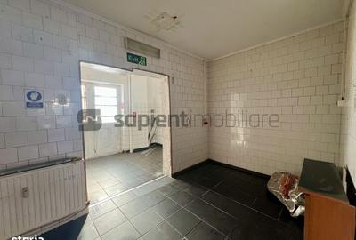 Spațiu comercial, de 49 mp, în Decebal - 5