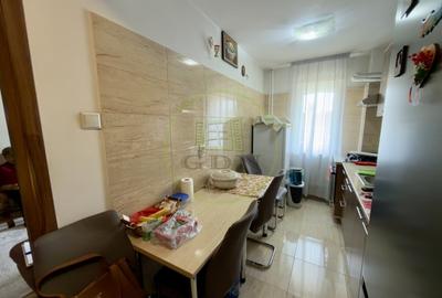Apartament cu 2 camere semidecomandat, mobilat în Craiovița Nouă - 7