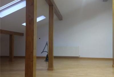 Casă individuală cu 5 camere cu Canalizare în Dobroești - 5