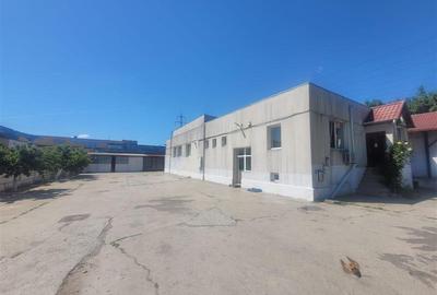 Spațiu comercial, de 750 mp, în Zona Industrială - 12