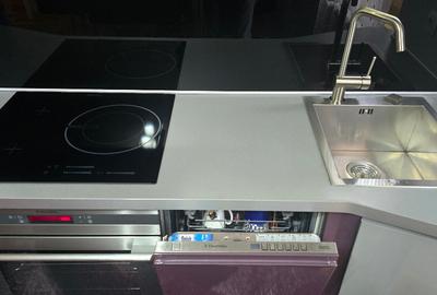 Inchiriez apartament 2 camere decomandat in Deva, zona Spital, et 3 - 5