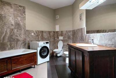 Apartament cu 3 camere decomandat în Ultracentral