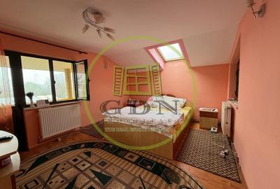 Casă individuală cu 7 camere cu Canalizare în Cârcea - 2