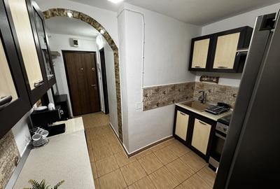 Garsonieră semidecomandată, mobilată în Cetate - 5