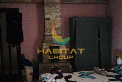 Casă individuală cu 7 camere cu Canalizare în Vitan - 8