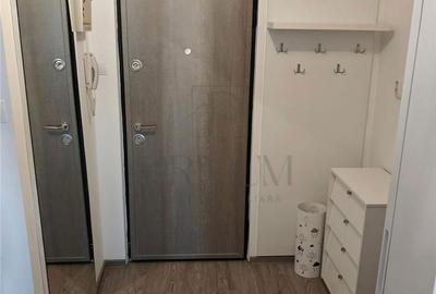 Apartament cu 2 camere decomandat, mobilat în Circumvalațiunii - 9
