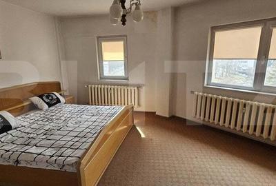 Apartament cu 5 camere decomandat în Trident - 16